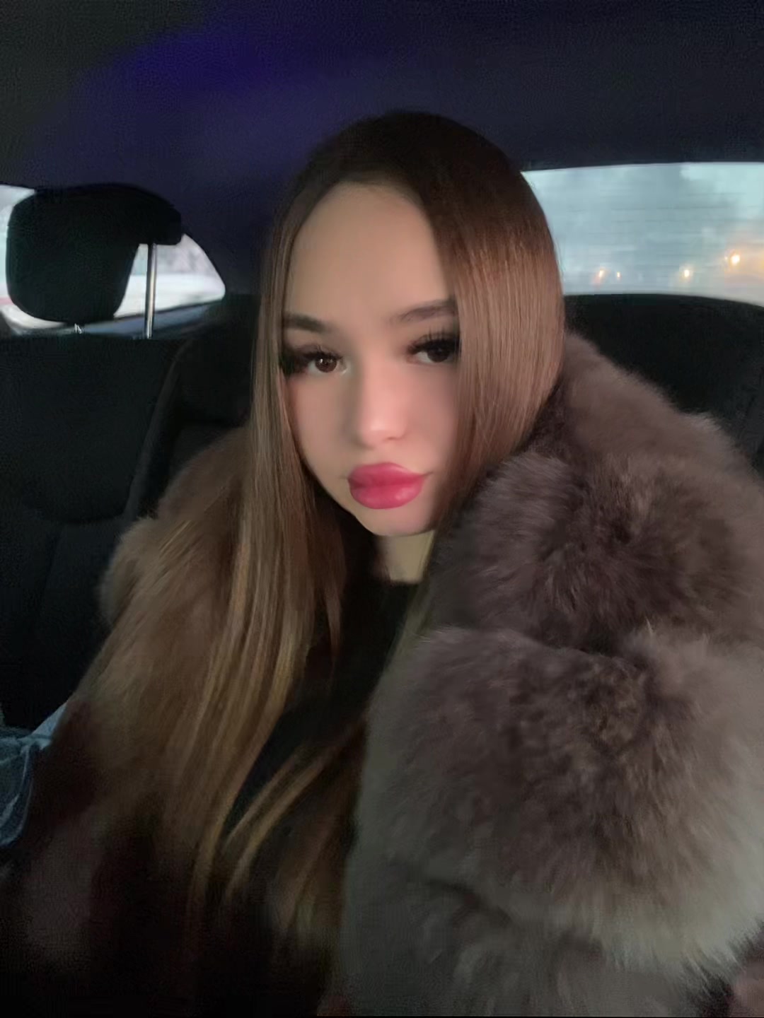 @leila.apaeva