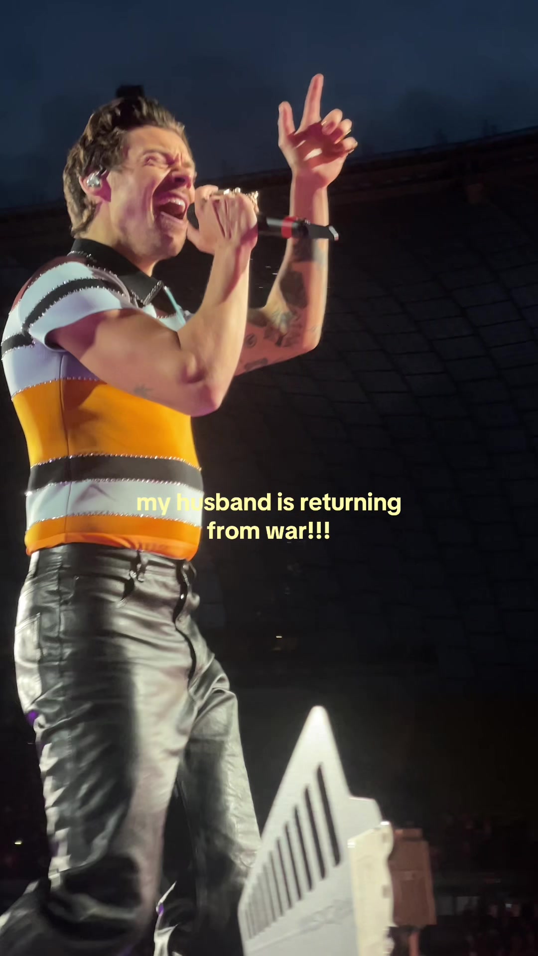 @e
