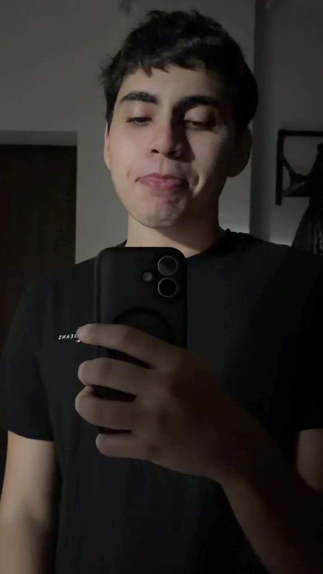 @Nio