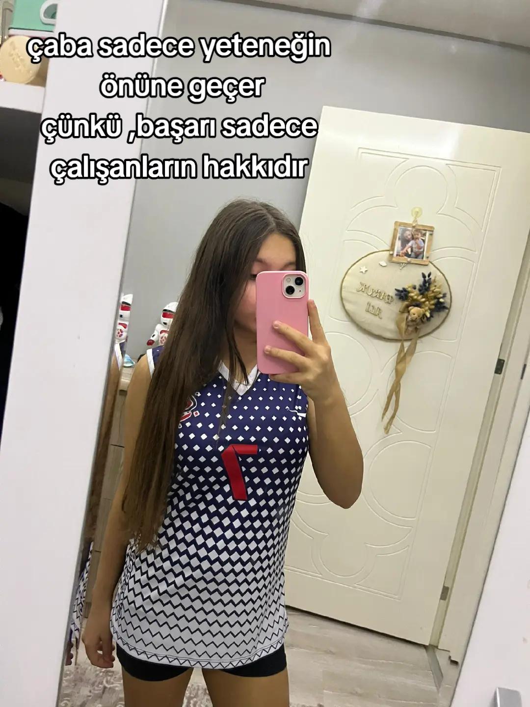 @Zeynepp
