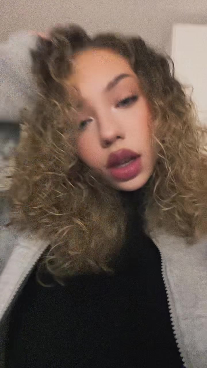 @💗
