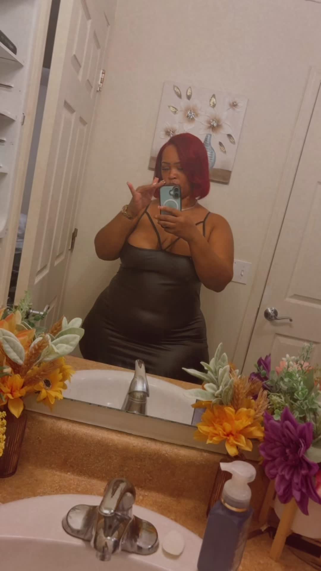 @theoneandonlykizz