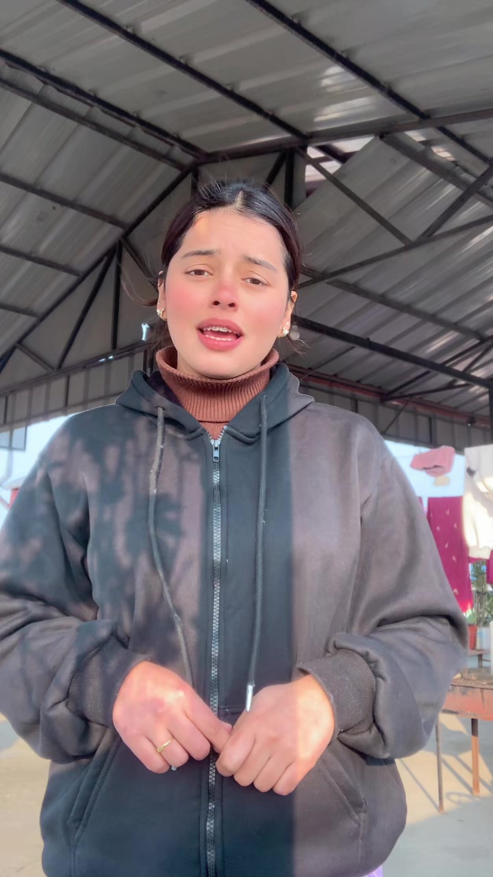 @करिश्मा🦋