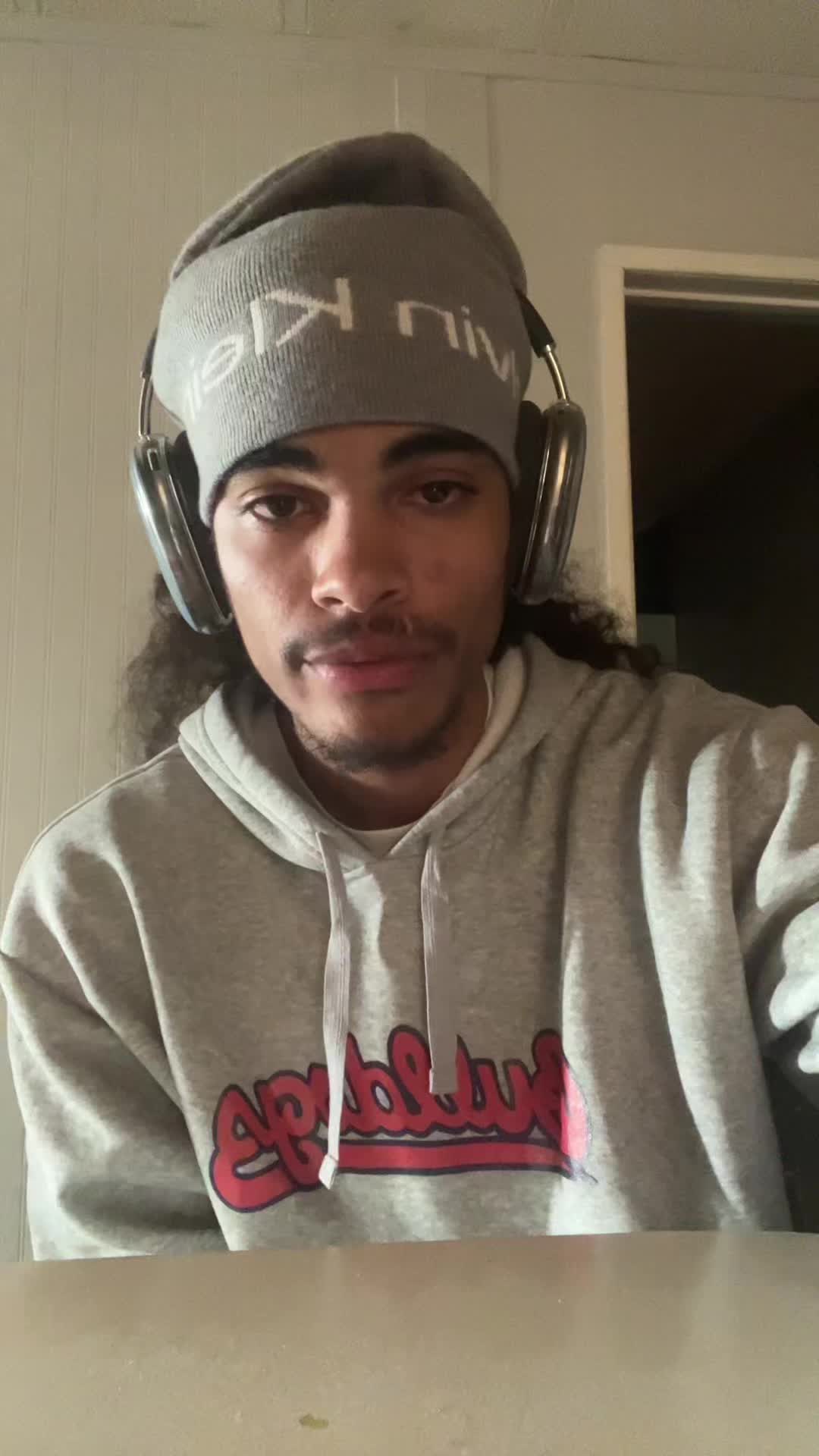 @eyesic._