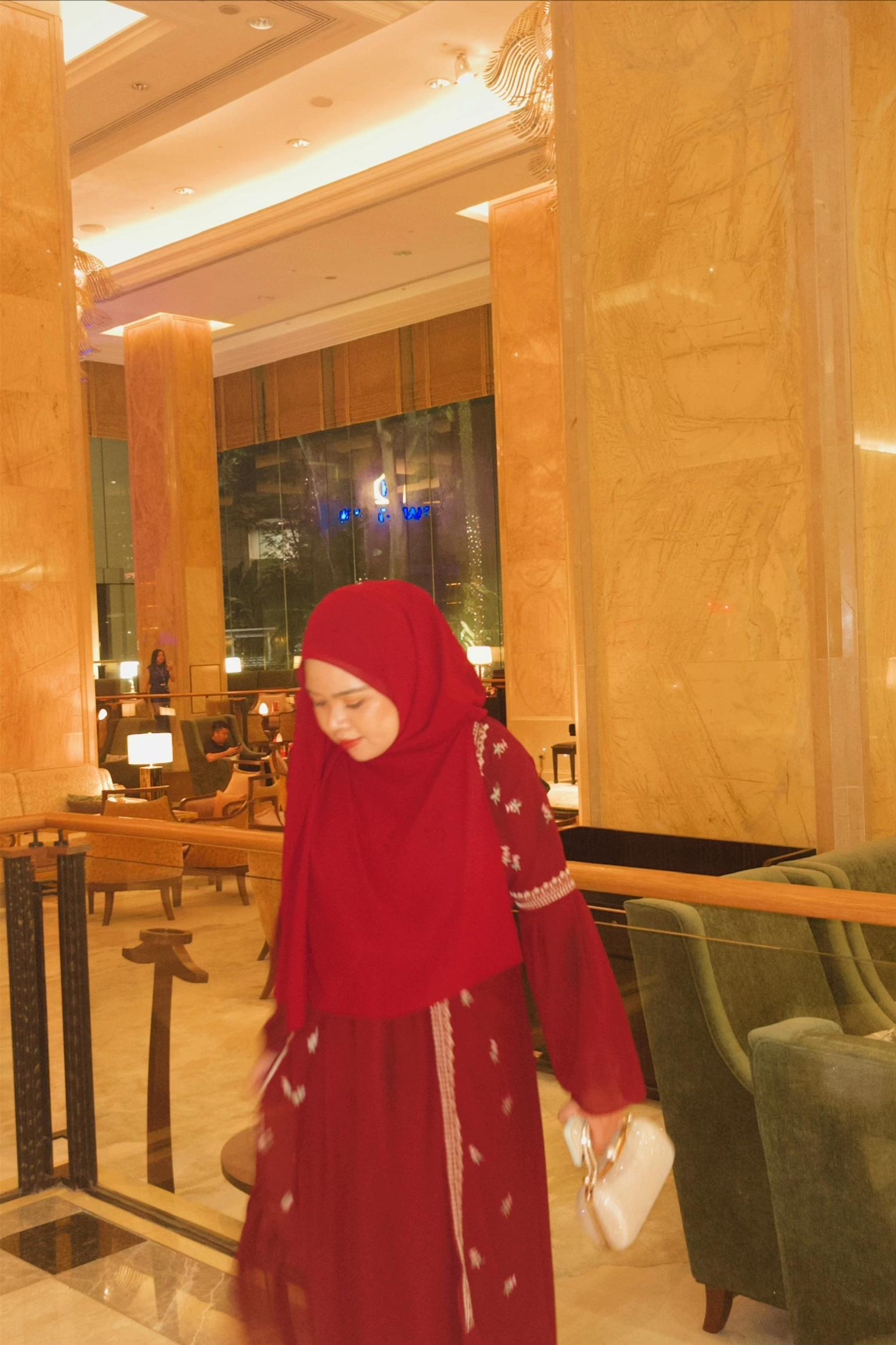 @n.aainn