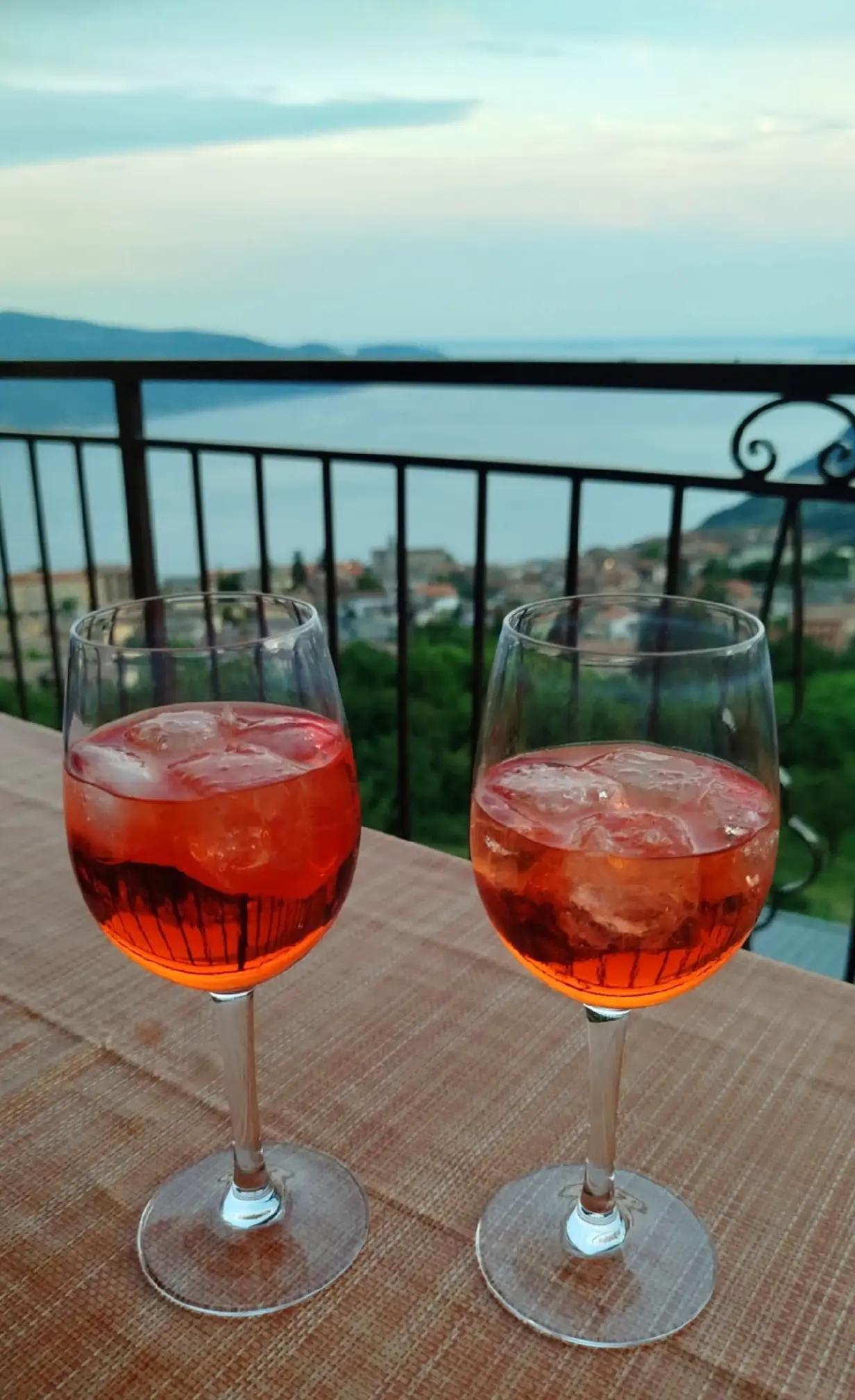 @Doru Donici