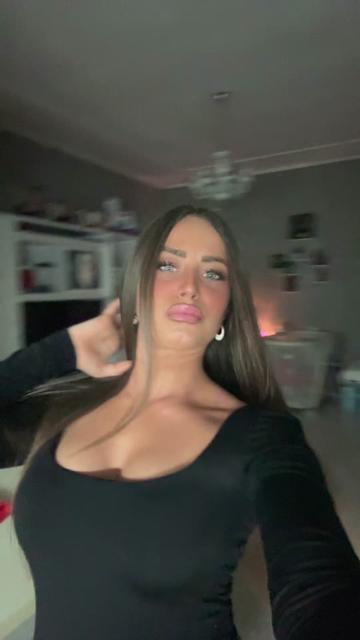 @Emanuela20
