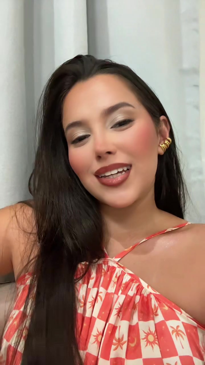 @Lav&iacute;nia Lima