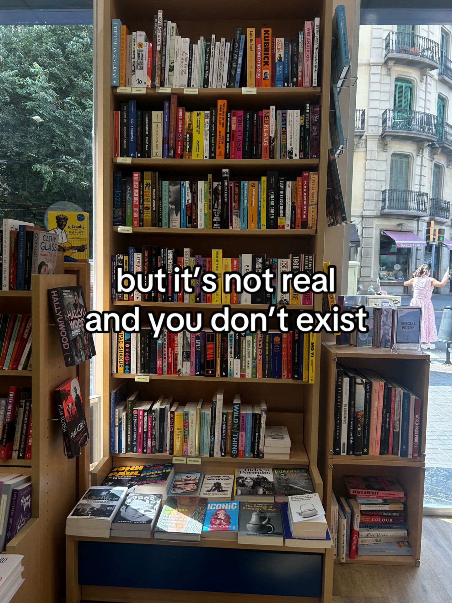 @monica 📚