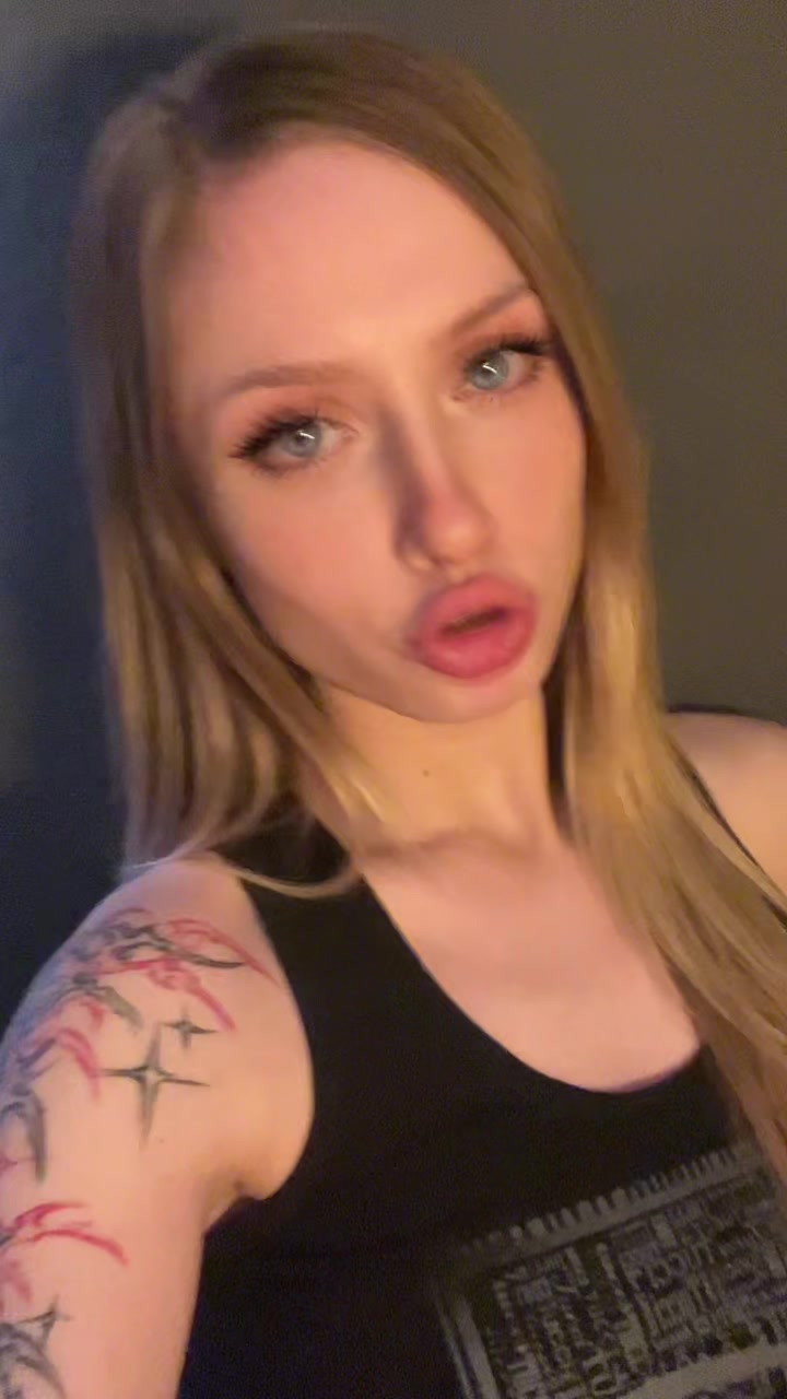 @briana 🐍