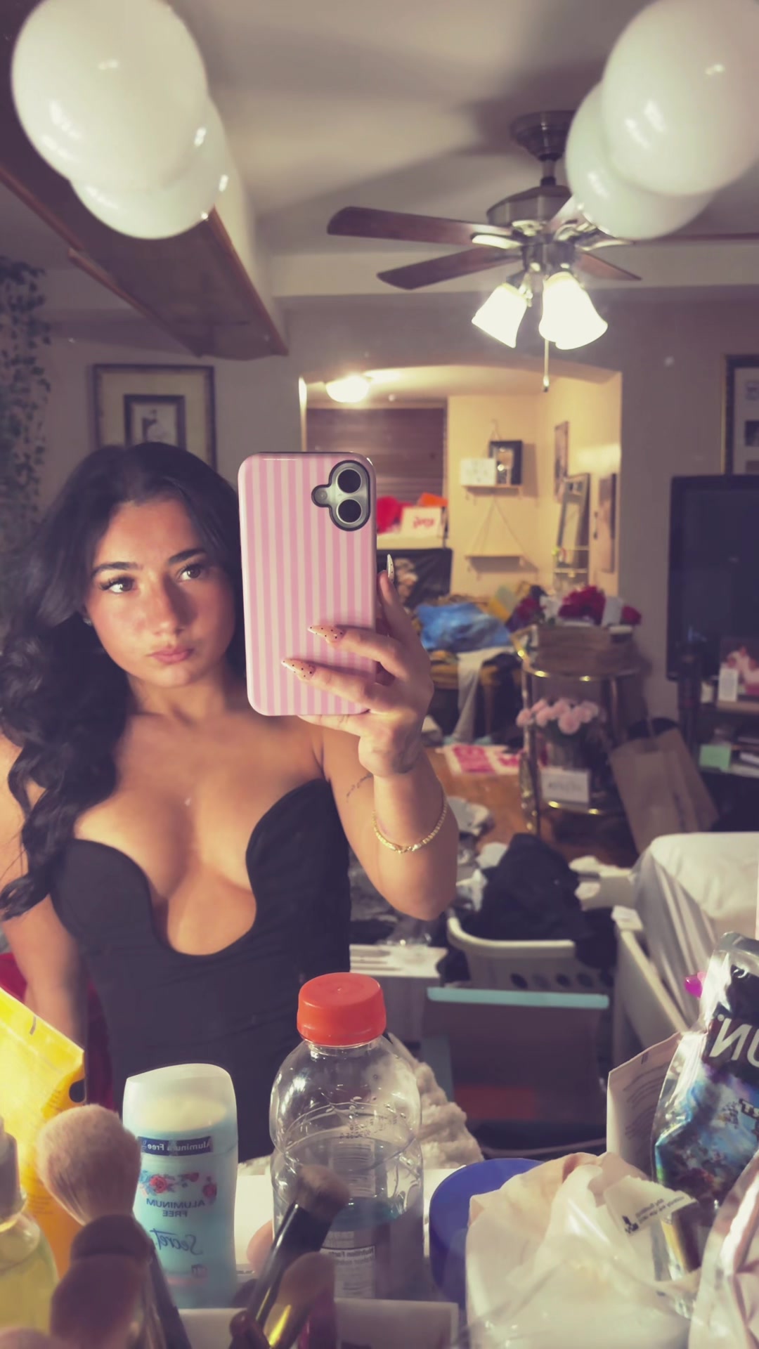 @Olivia🌑