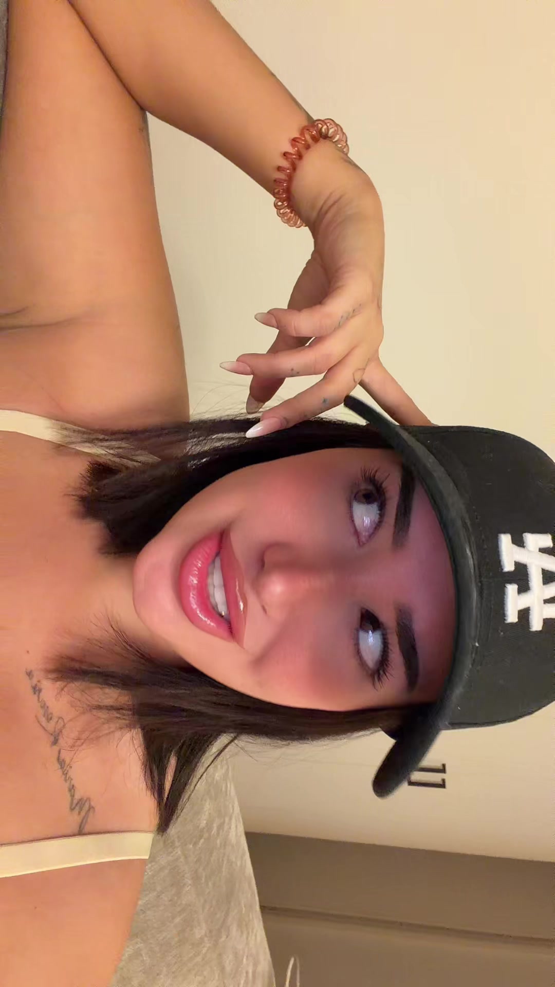 @FRANCESCA - MATCH MY EX🌴