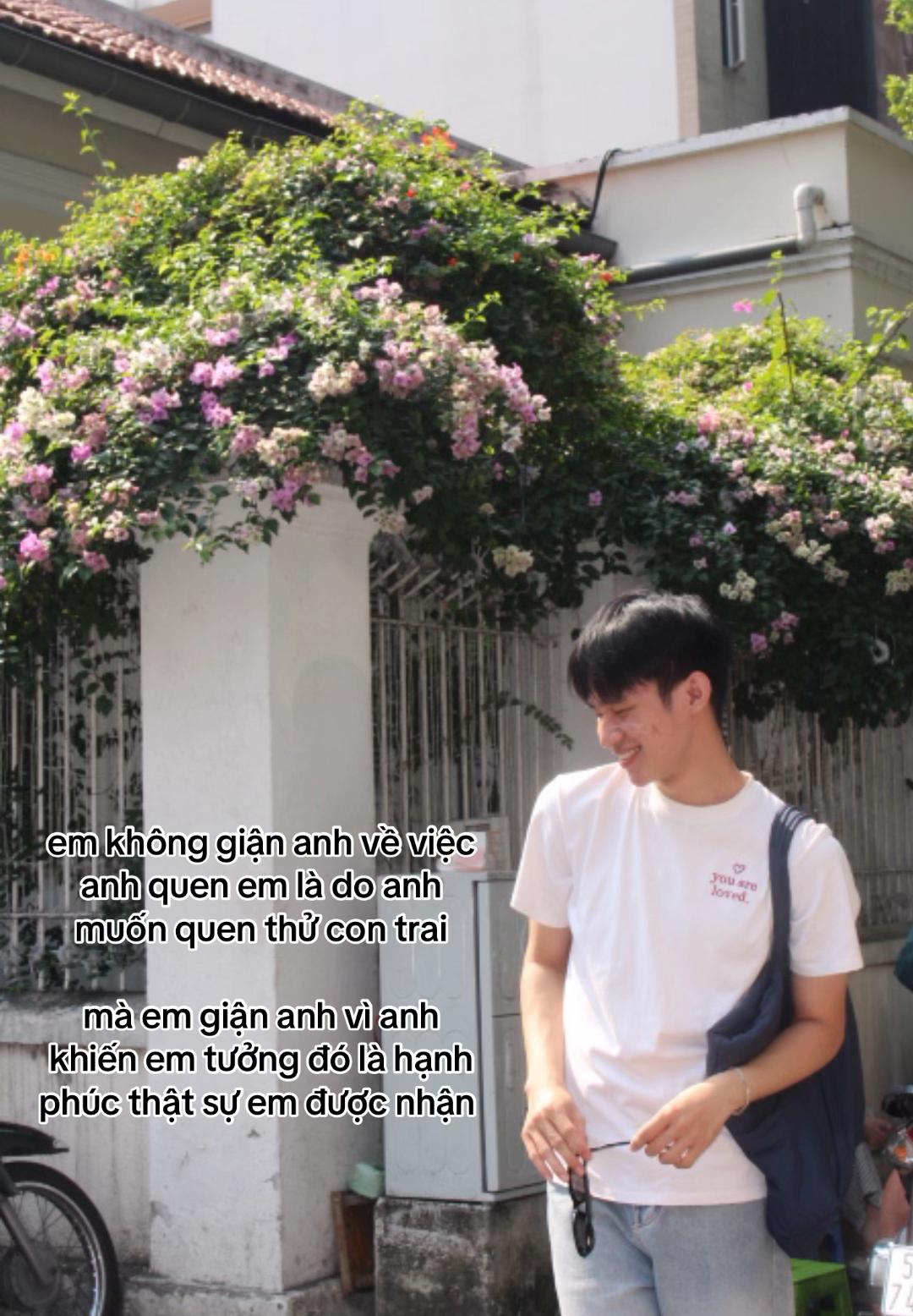 @thằng nh&oacute;c hay kh&oacute;c