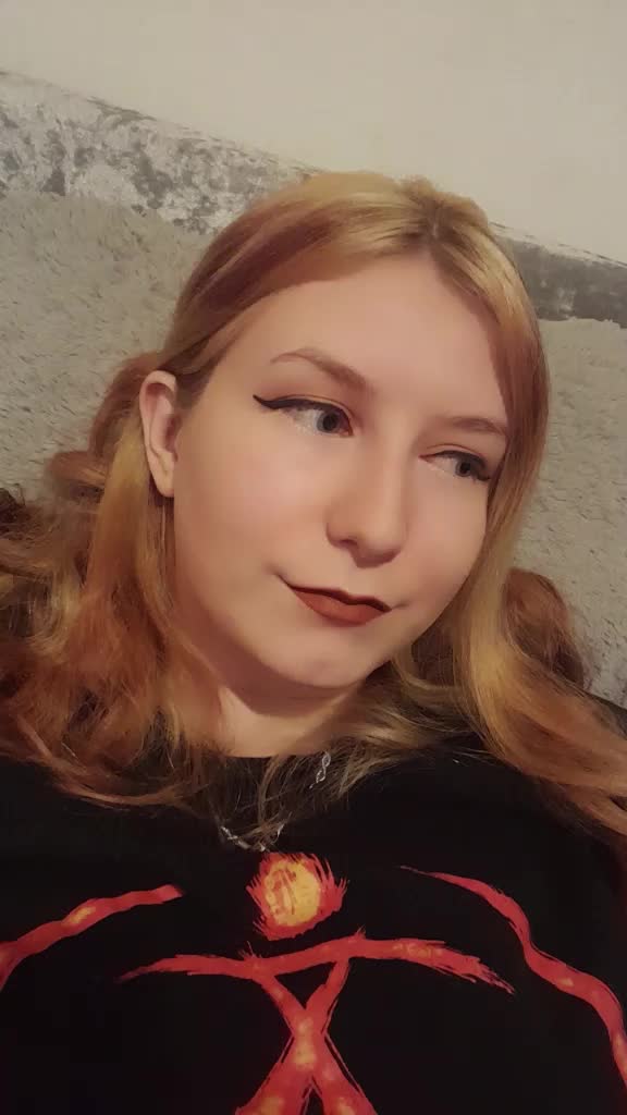 @❤️🖤HisGoth🖤❤️