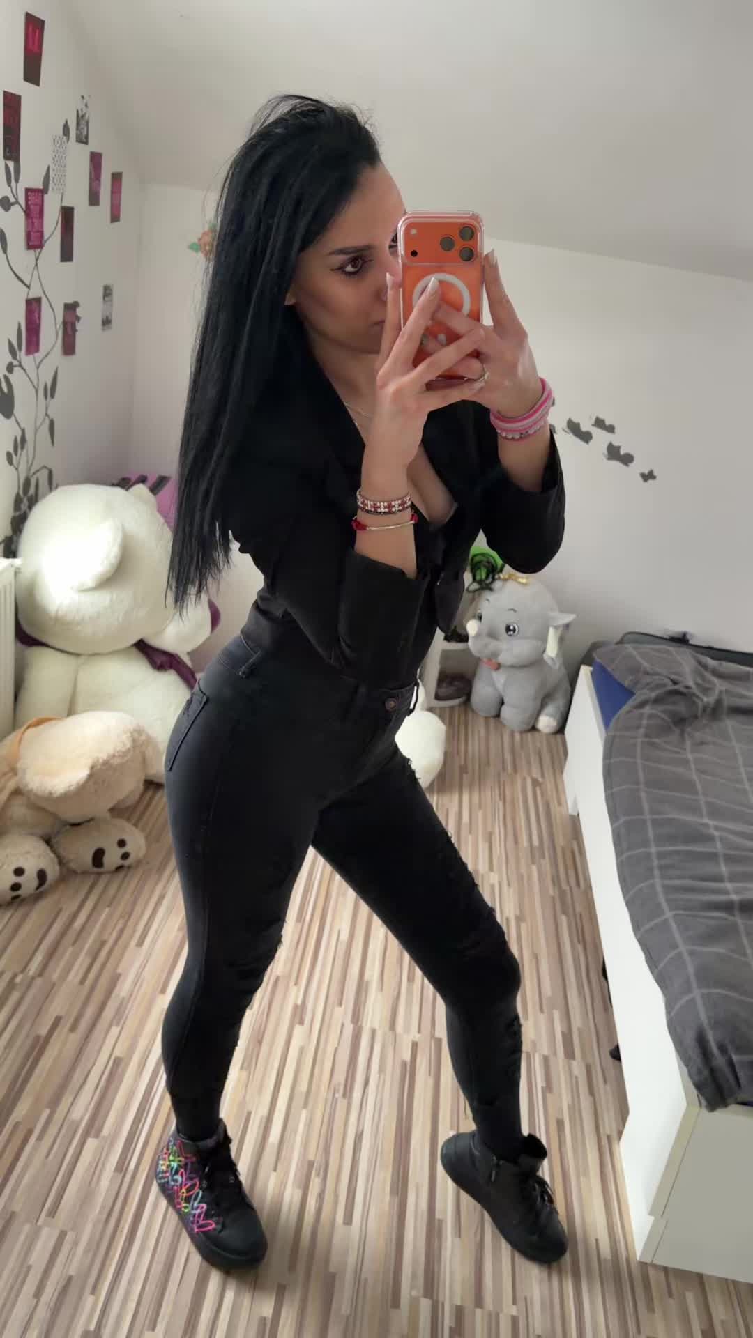 @Victorious__00