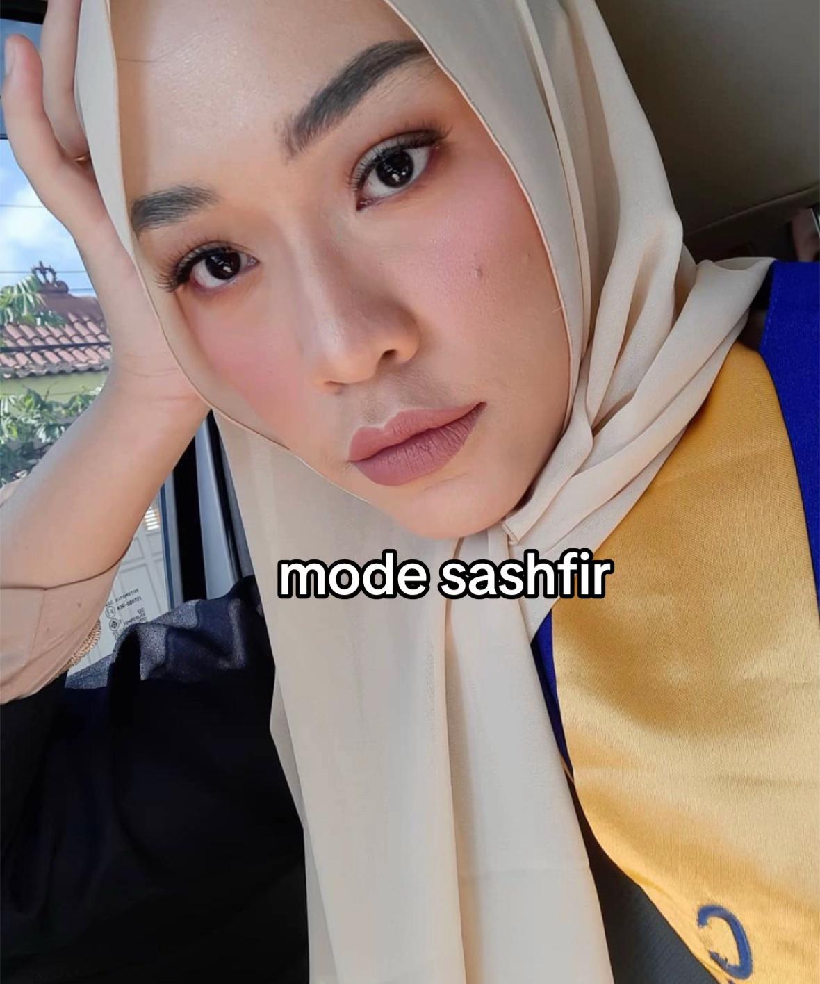 @Dewi
