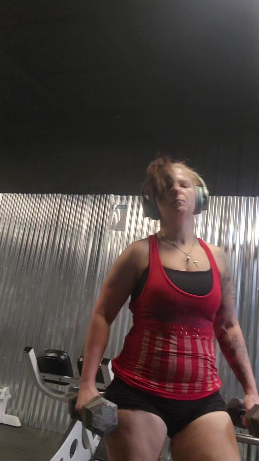@Liz19