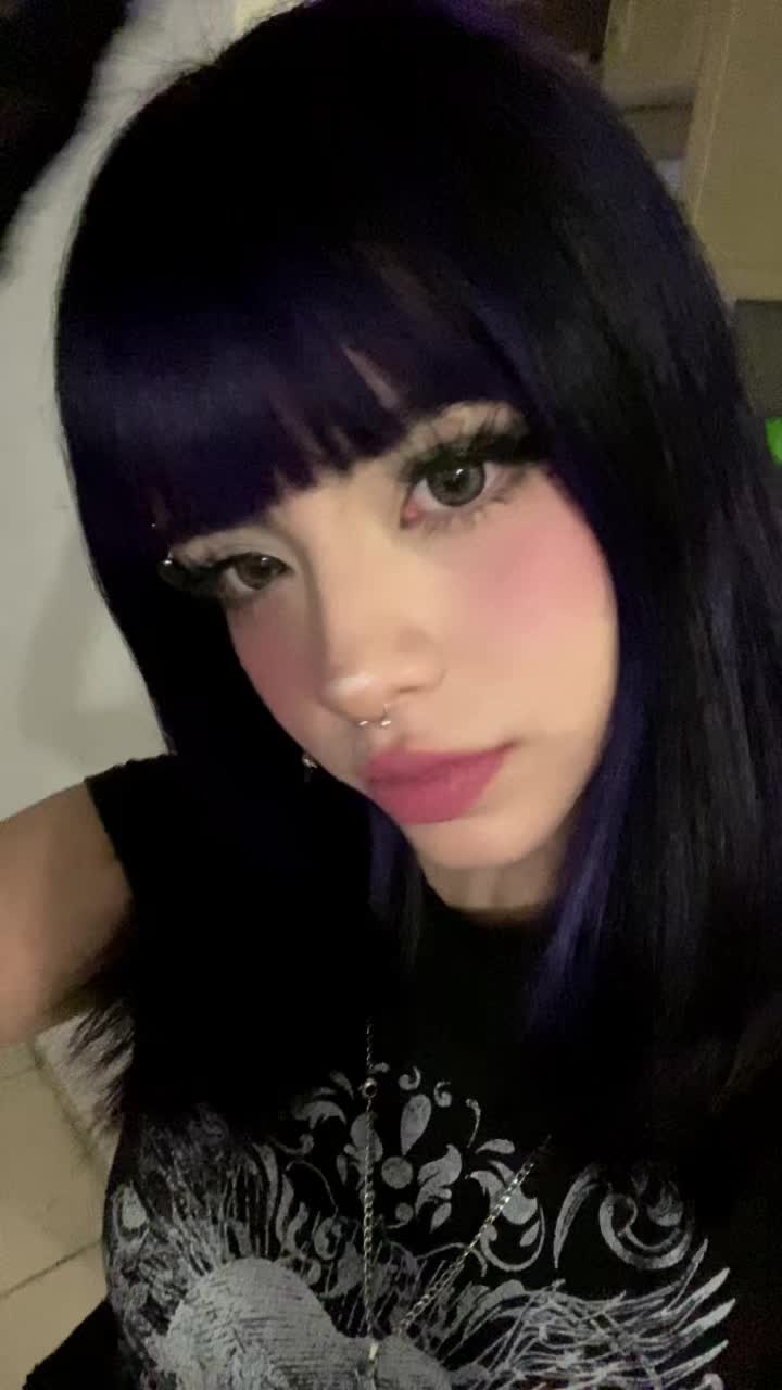 @𝑨𝒏𝒊𝒊