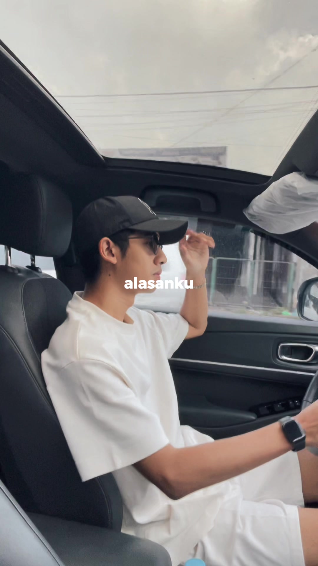 @sagiboy
