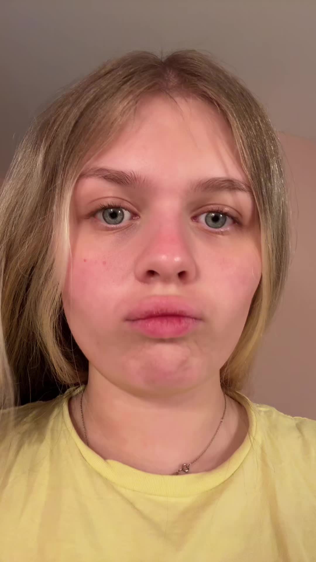 @temarosee_