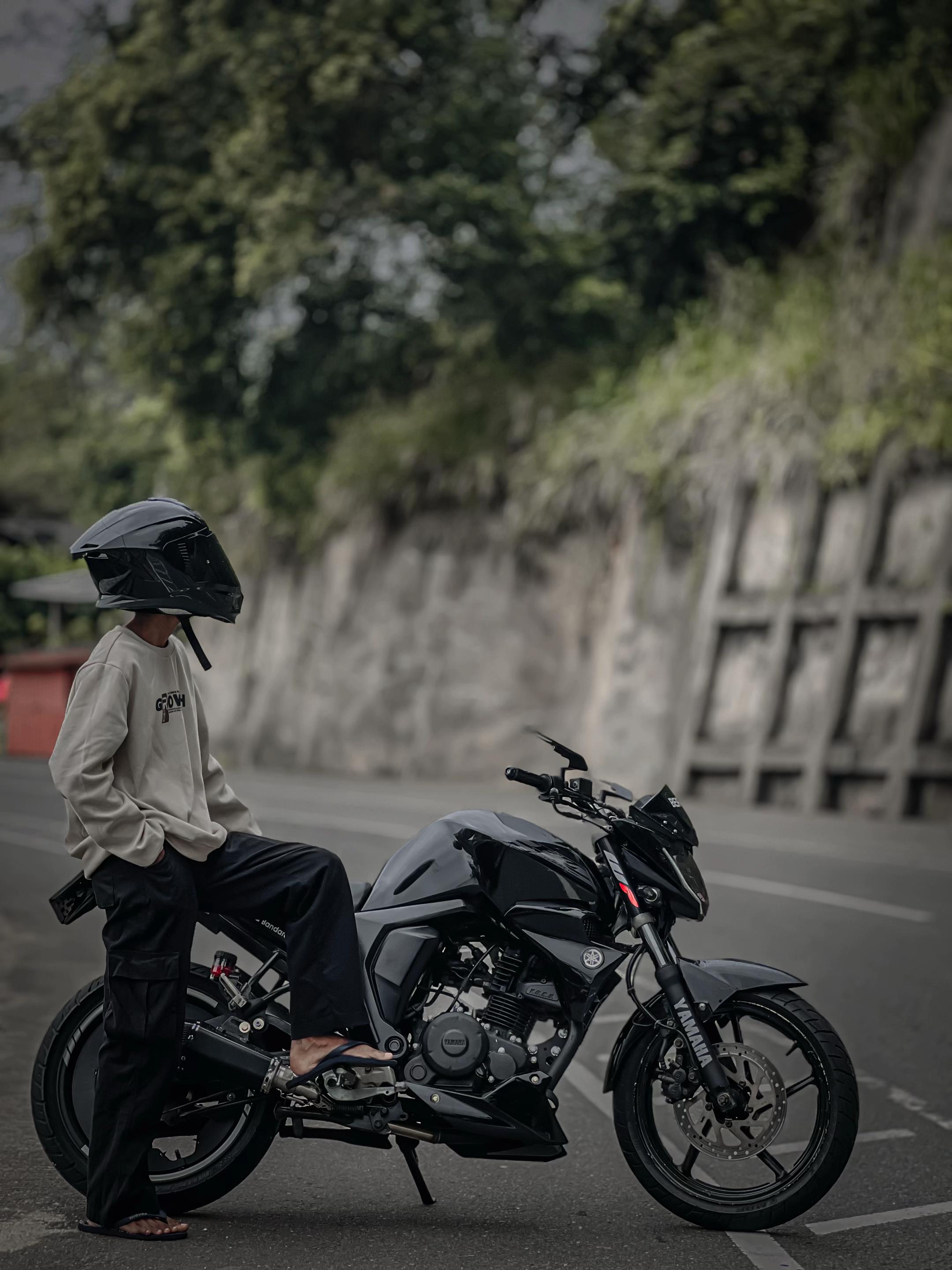@𝙈 𝘼 𝙕 𝙔 : 🀄️.