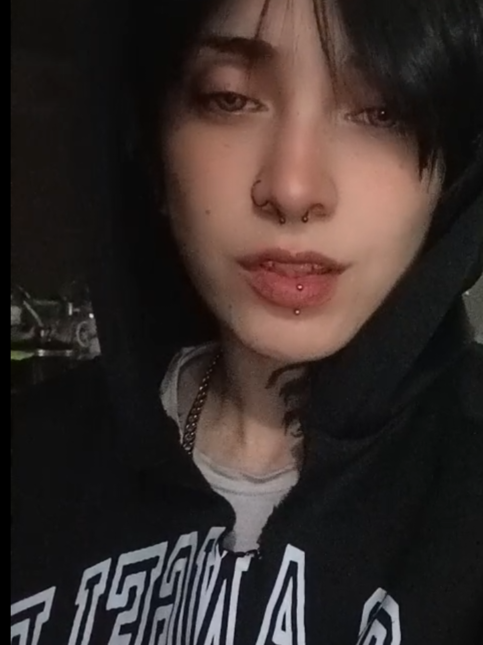 @Cieloazu violetrose