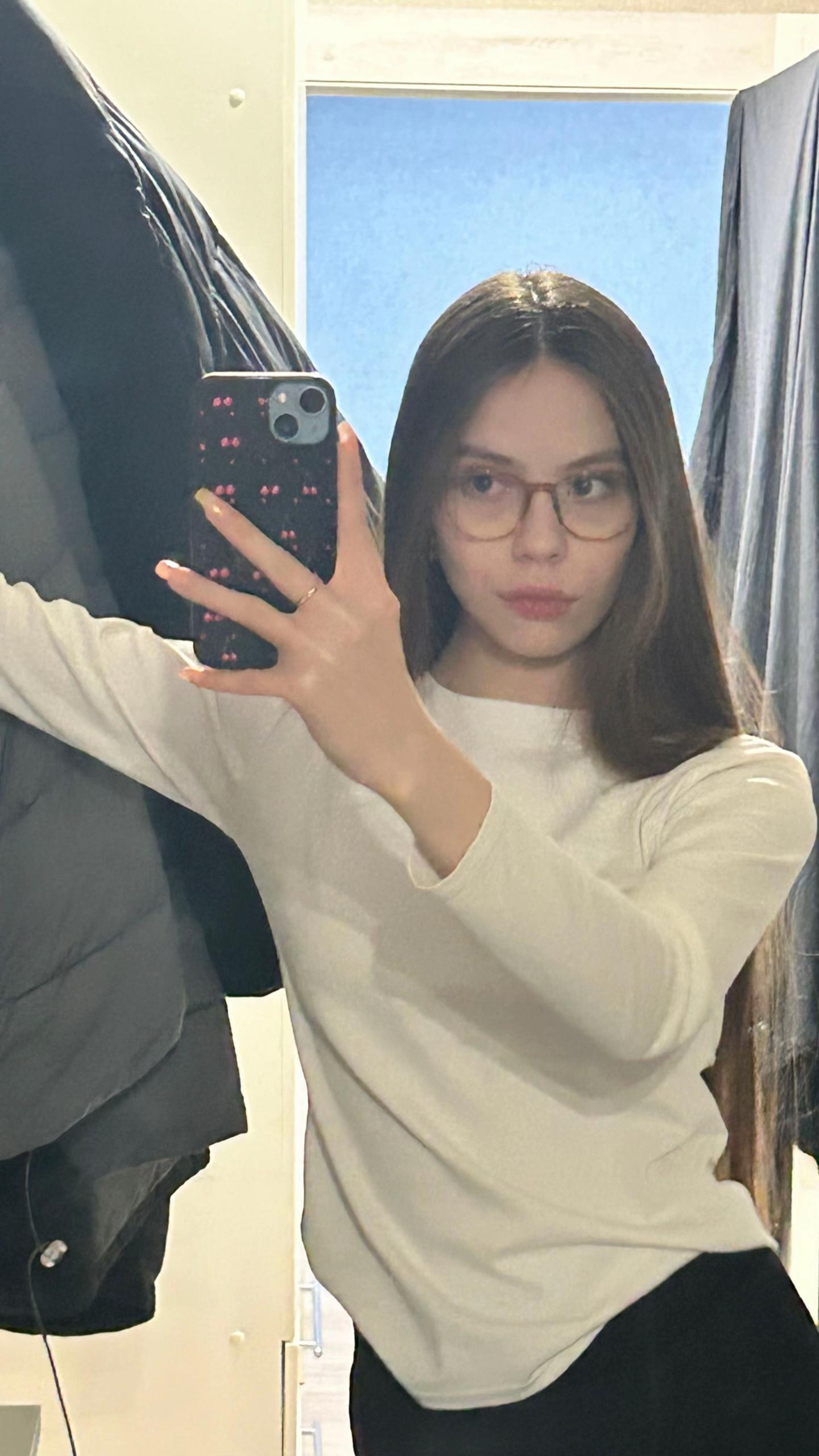 @моляева🎱