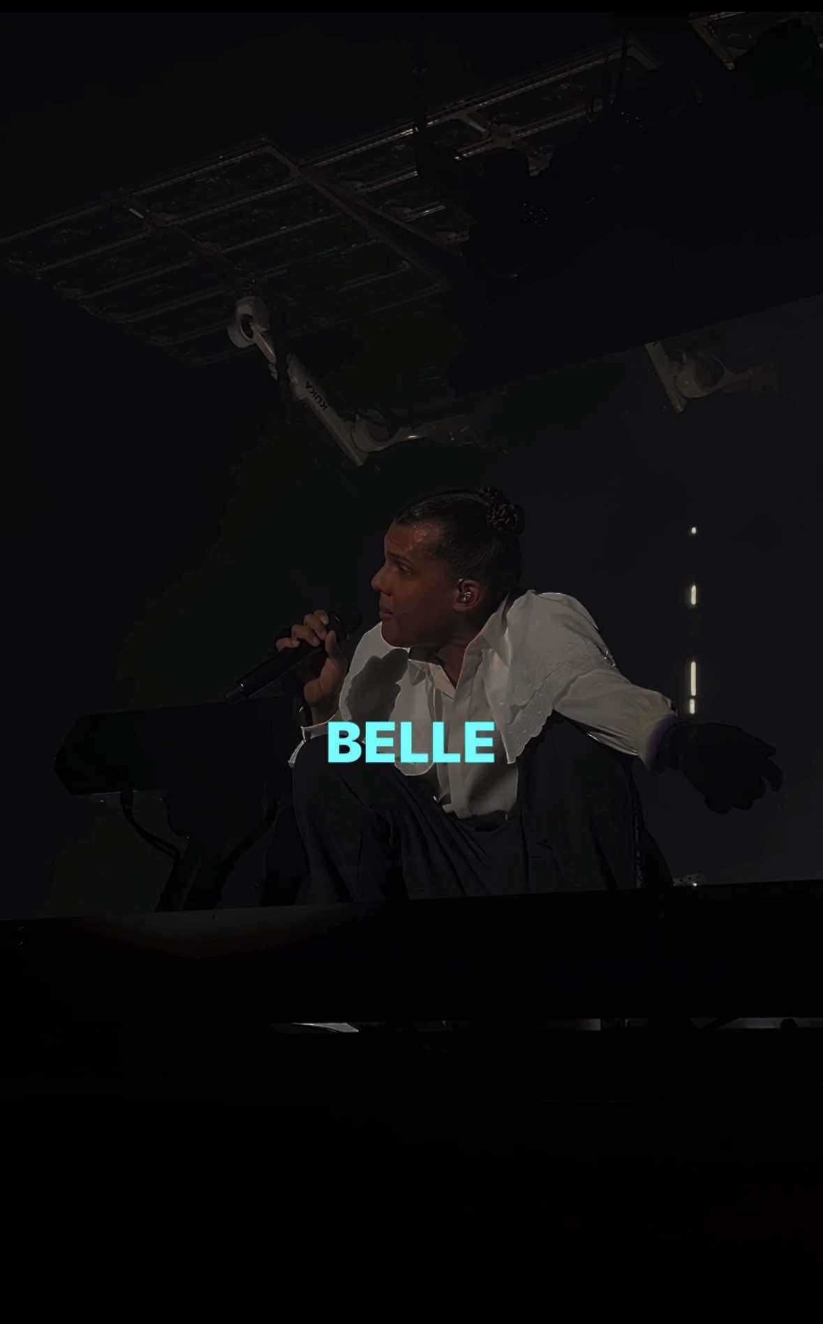 @🎧