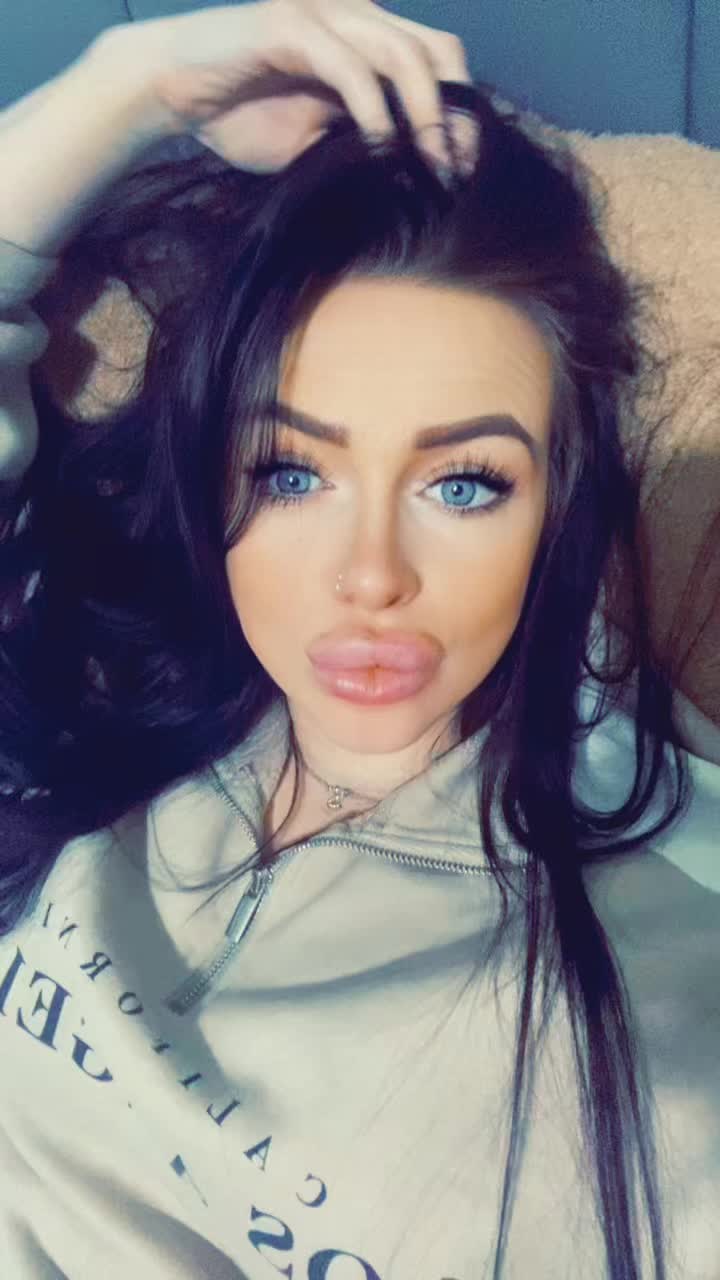 @Sammie Louise