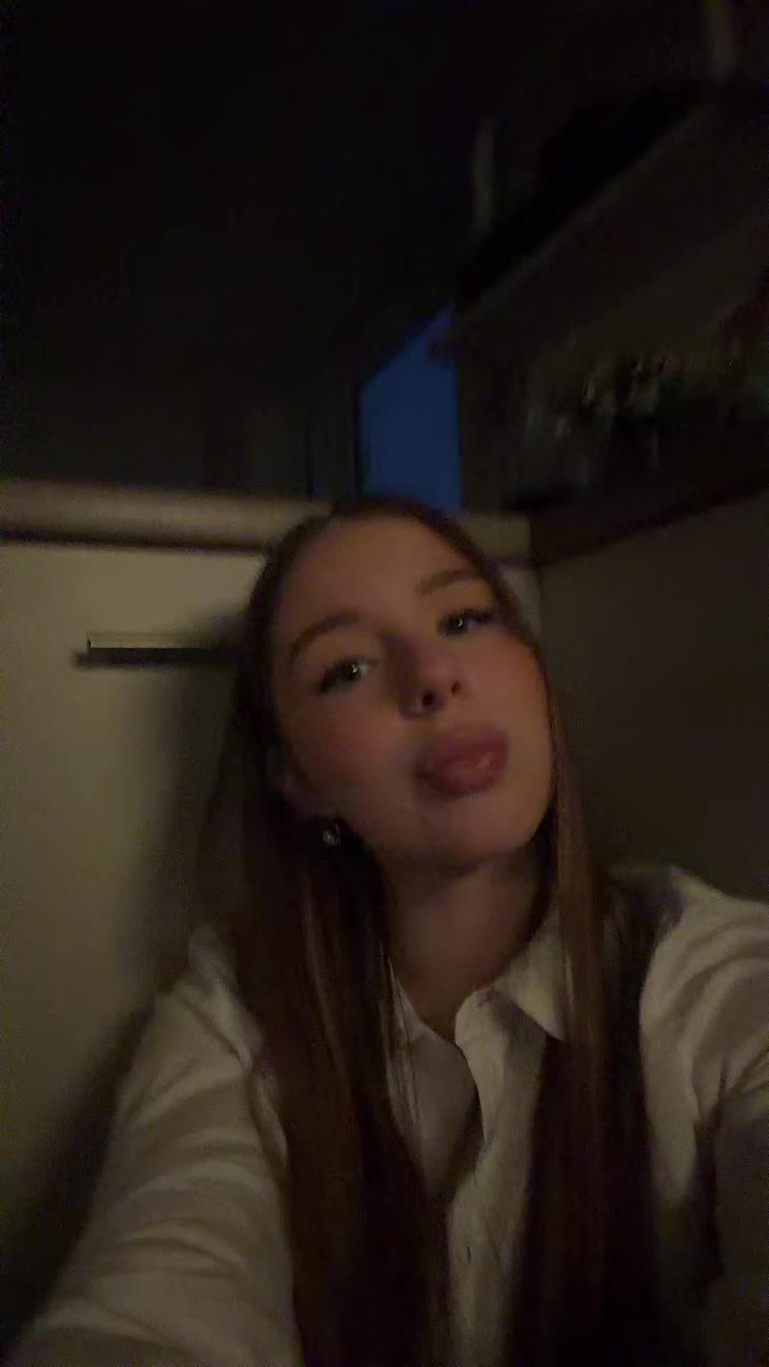 @Лерок🍒