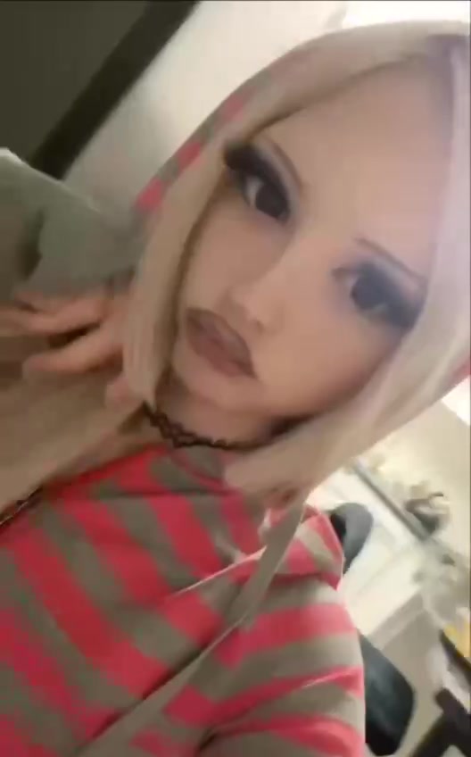 @Жертва пьяной акушерки
