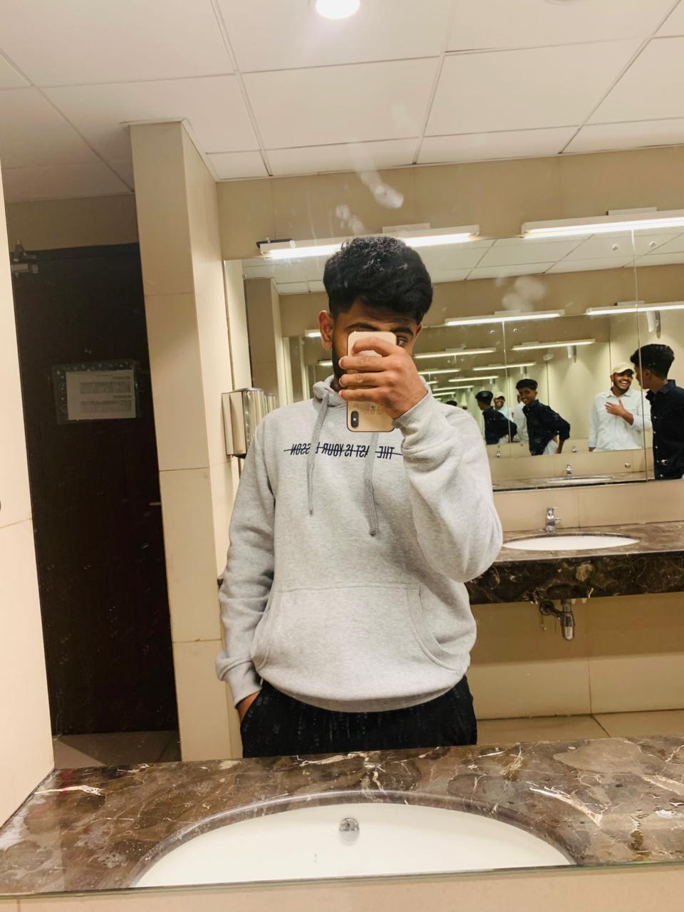 @🗣"𝚃𝚑𝚎 𝚣𝚊𝚑𝚞"🎀💗