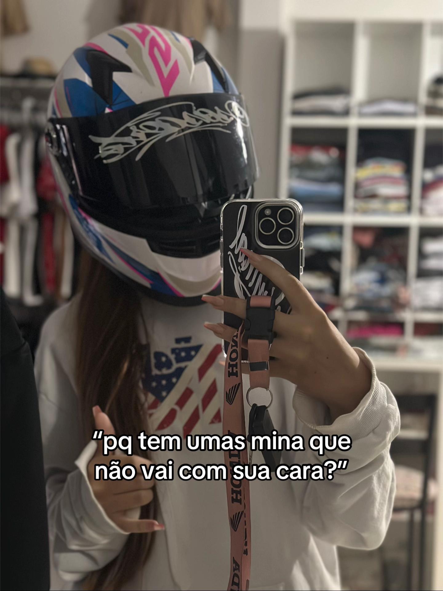 @Karine vit&oacute;ria