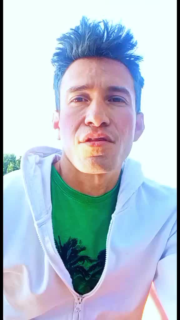 @Andr&eacute;s Sam