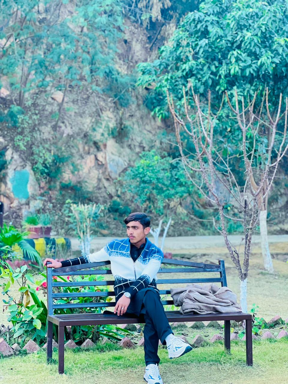 @🥀(✷غنم رنگ ھلک✷)😘
