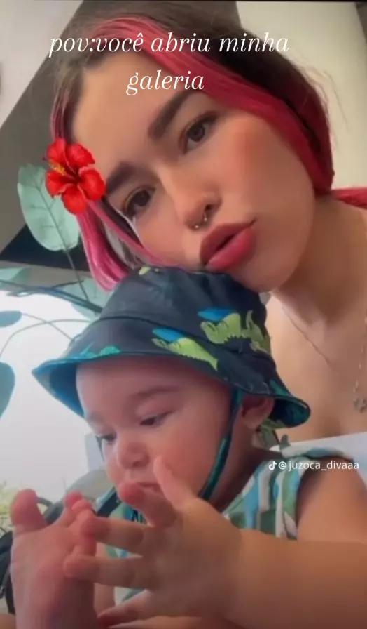 @☆Laura ama os rosa☆
