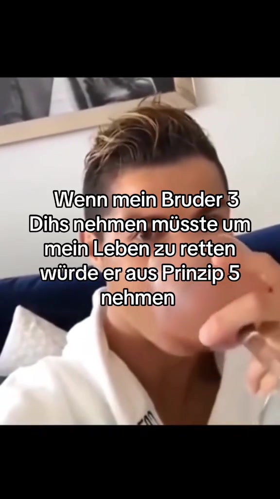 @✟
