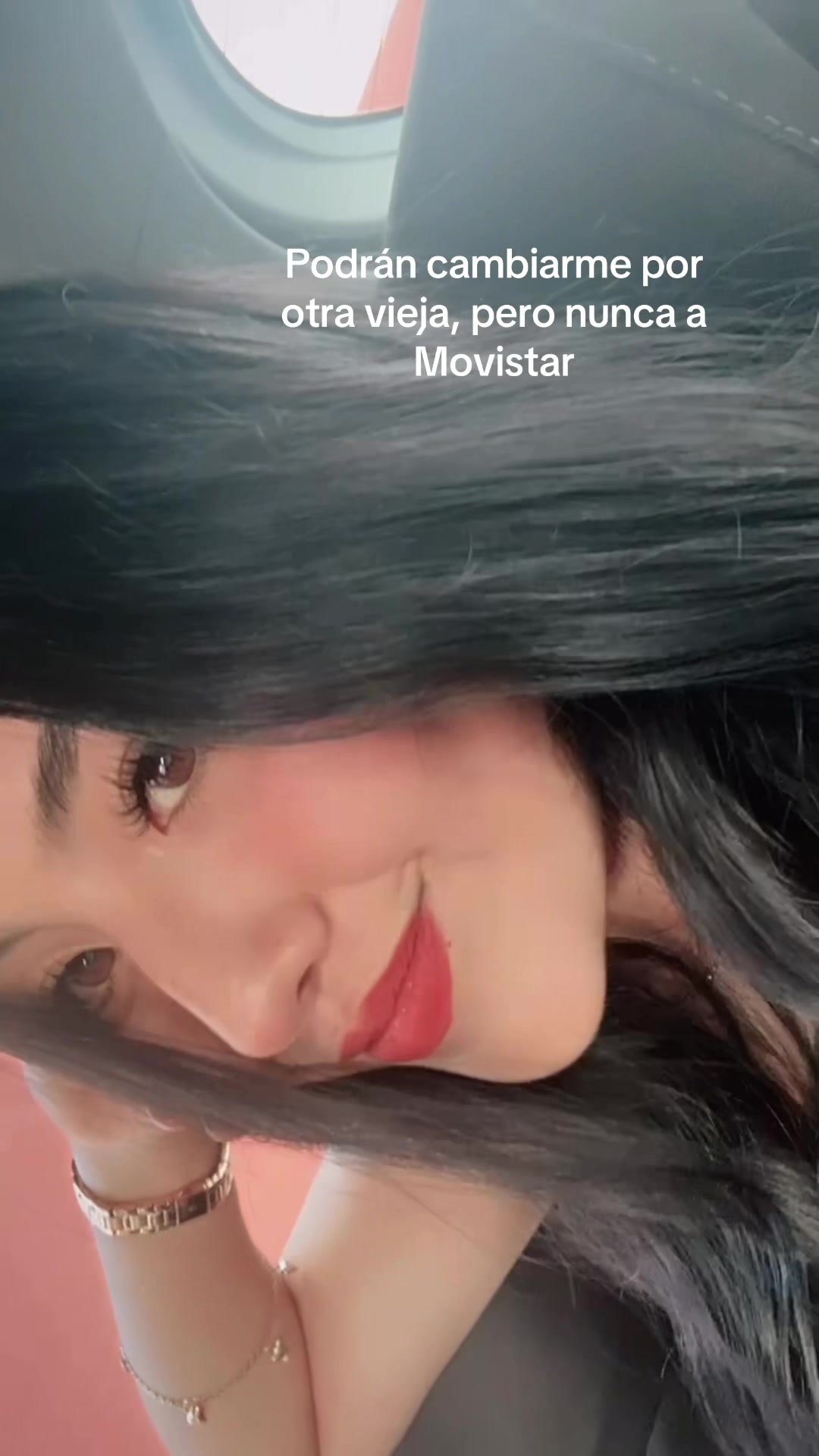 @👩🏻