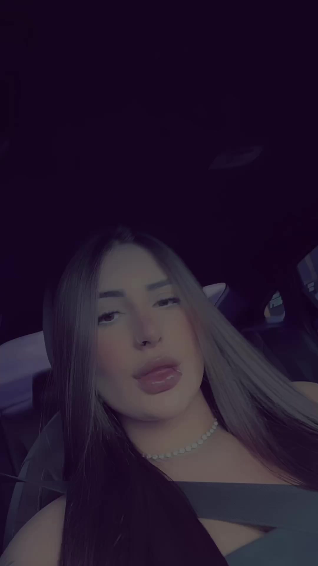 @Camilly Gayb✨