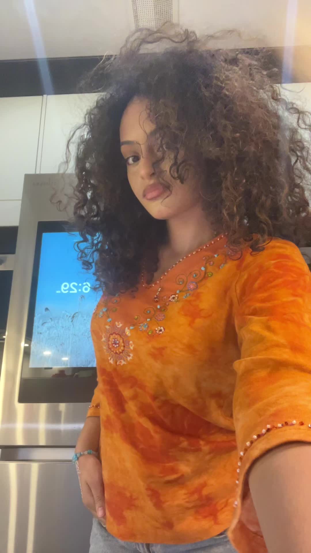 @toruhrin