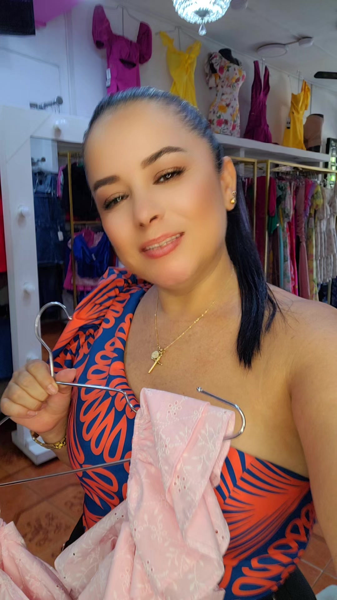 @Curvyfran boutique