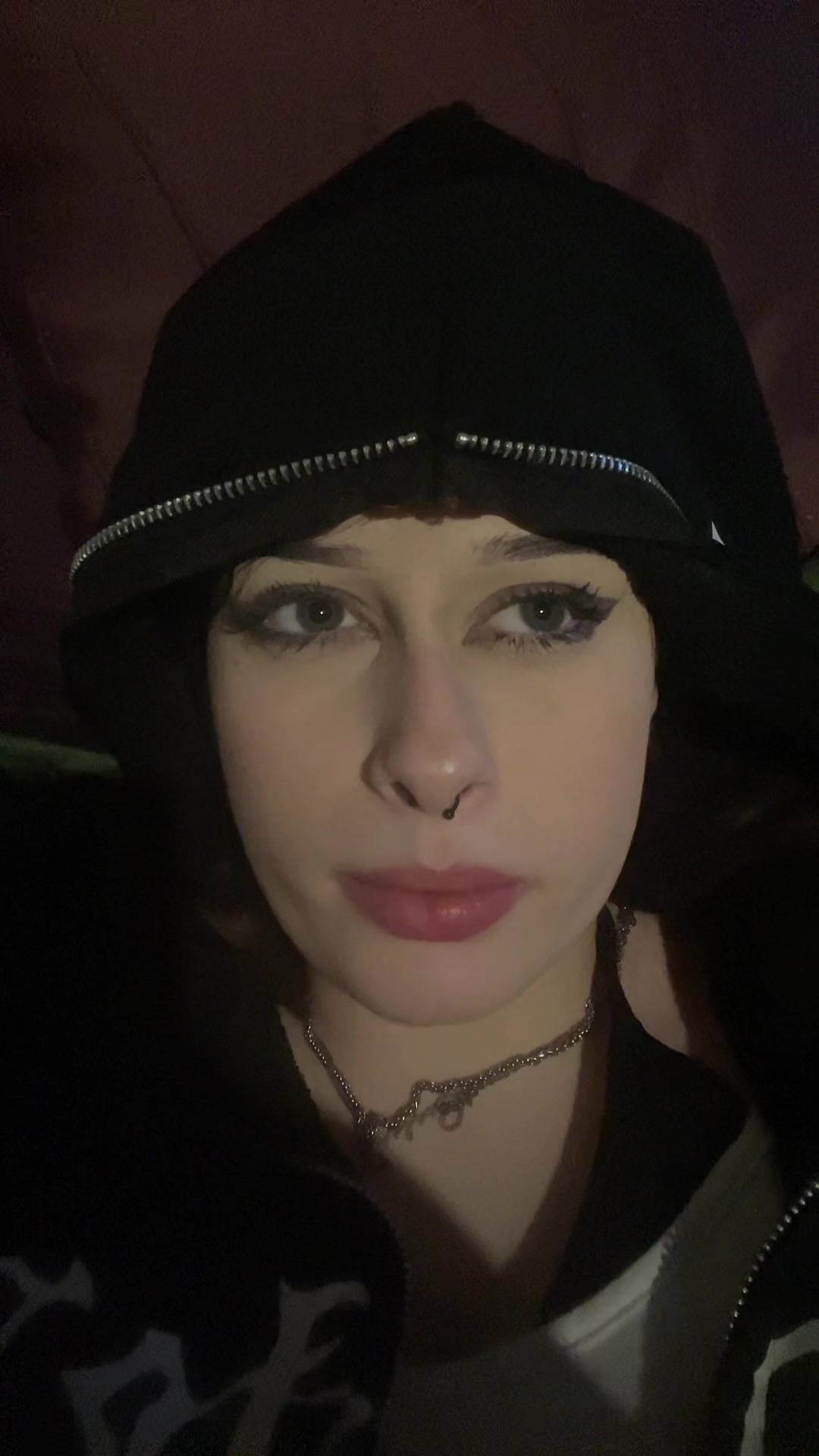 @🖤