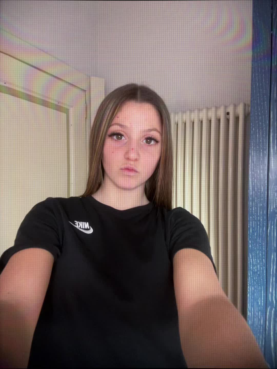 @𝓐𝓷𝓰𝓮𝓵𝓪🌟