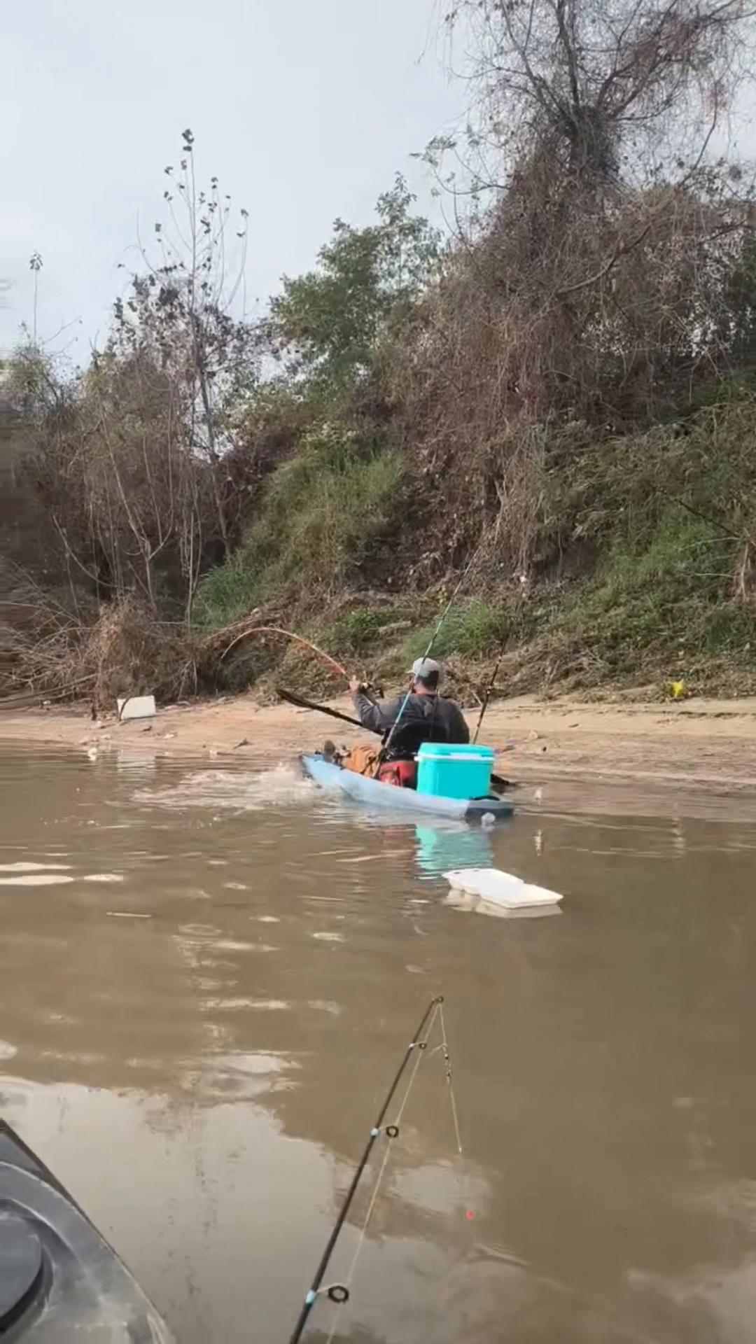 @LOW_BUDGET_FISHING
