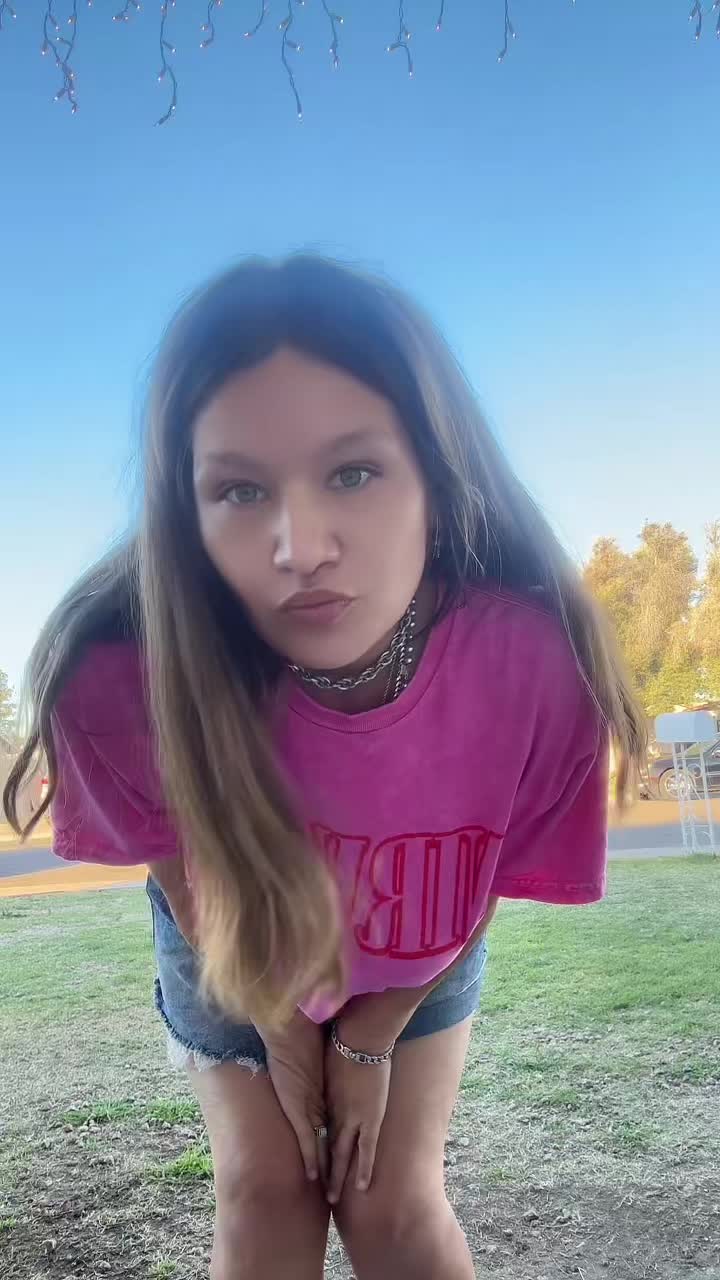 @em.e_ware