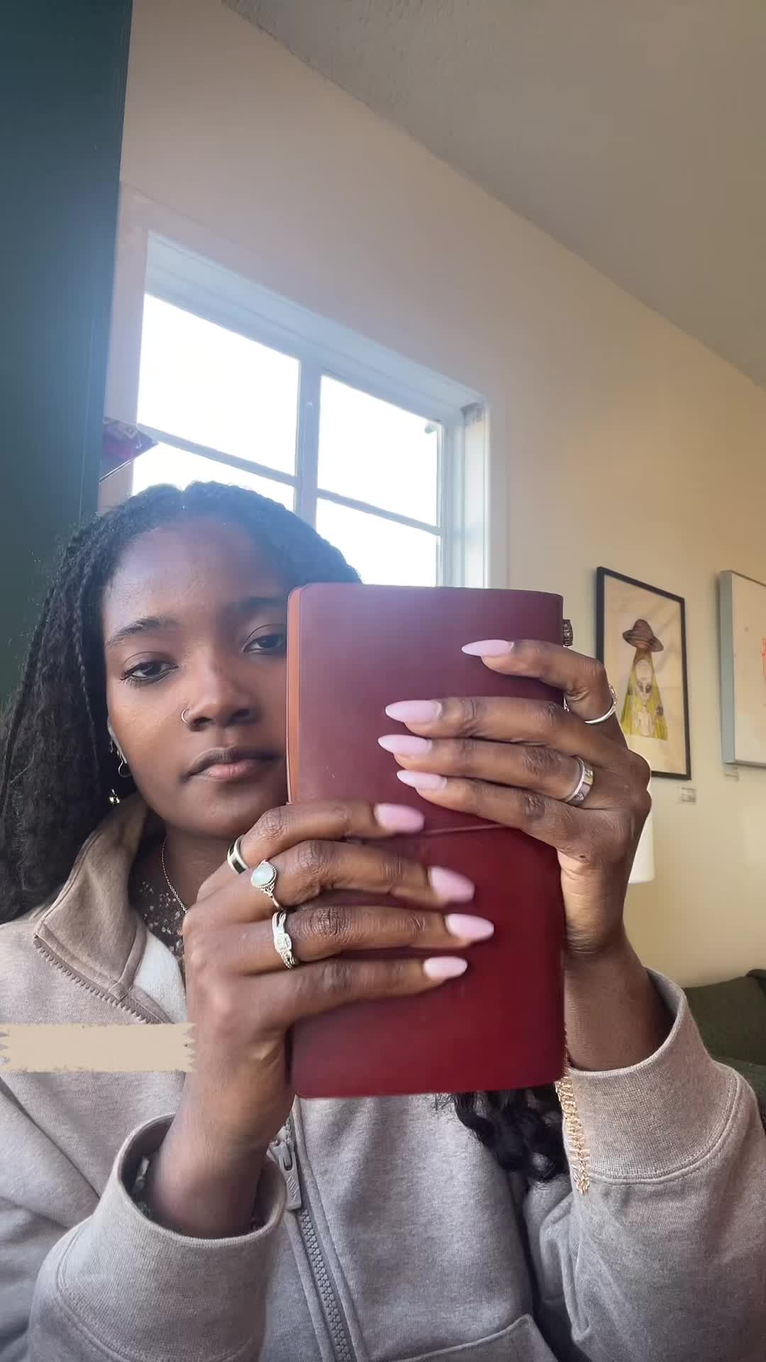 @𝙰𝚛𝚒&ensp;𝙶𝚎𝚗𝚎&ensp;✨