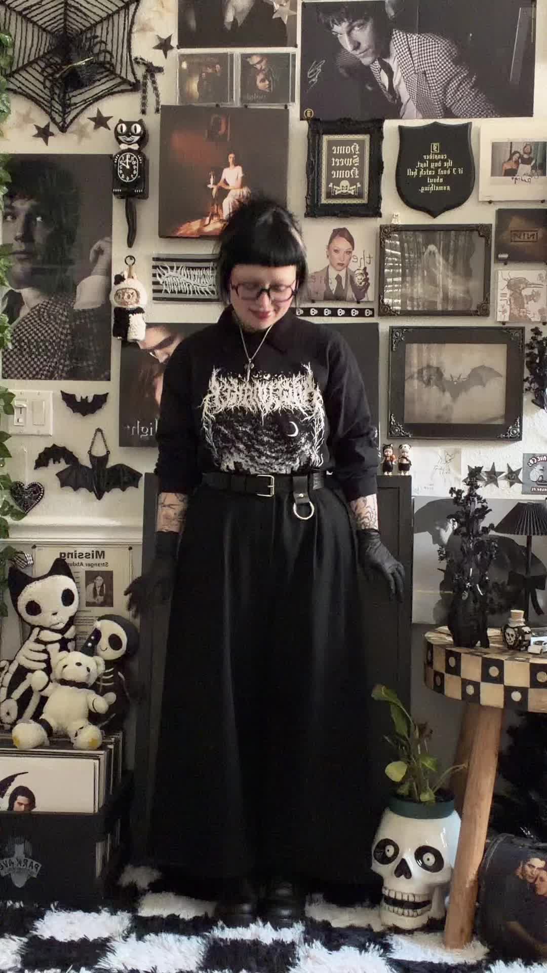 @𝔳𝔦𝔠𝔱𝔬𝔯𝔦𝔞 🦇