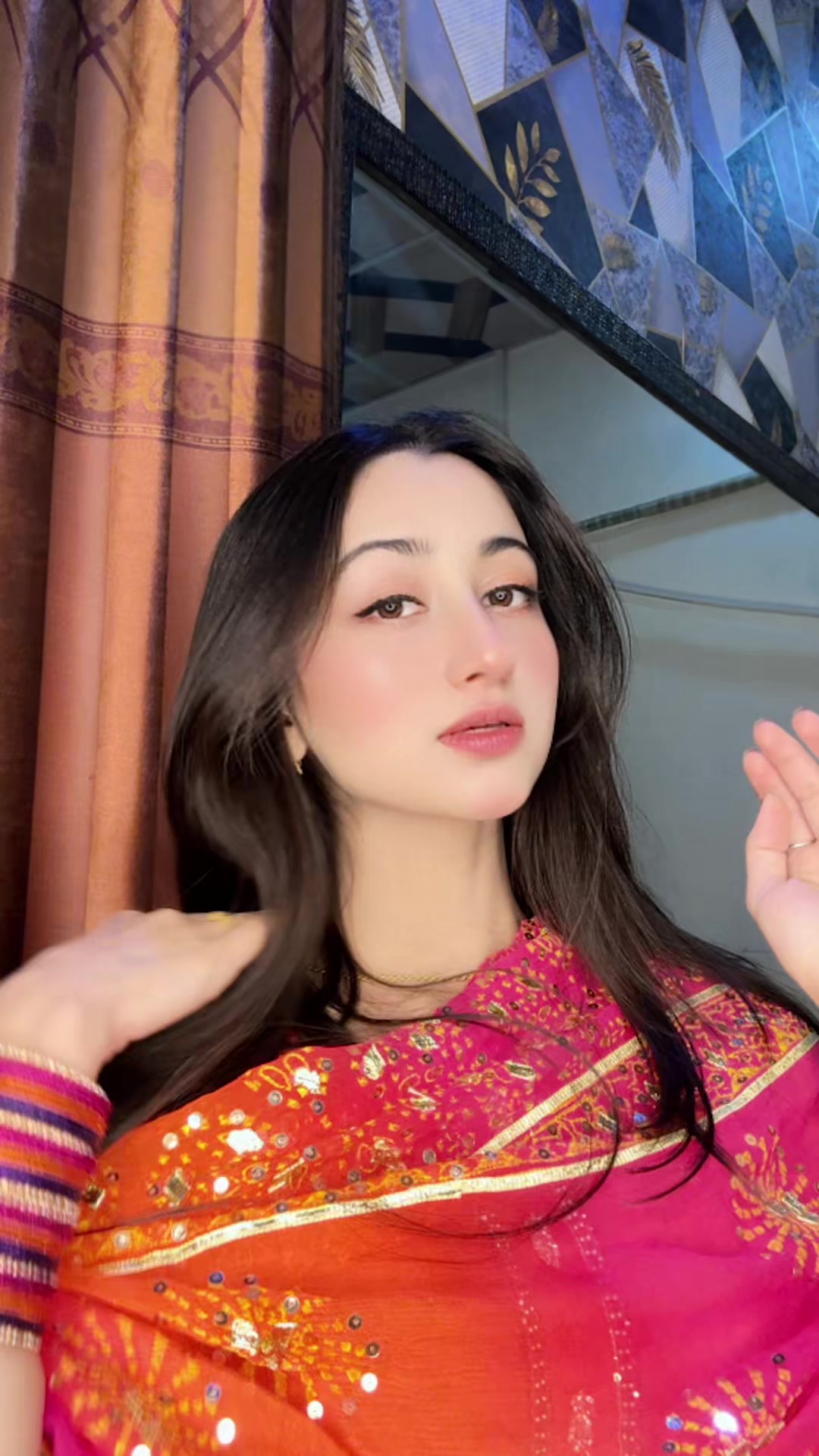 @Sana Khan💫