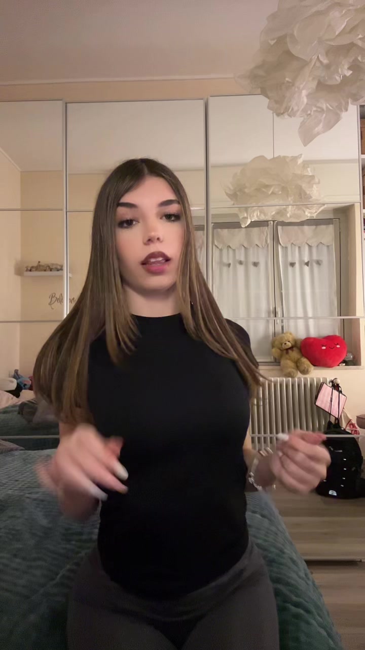 @🥀