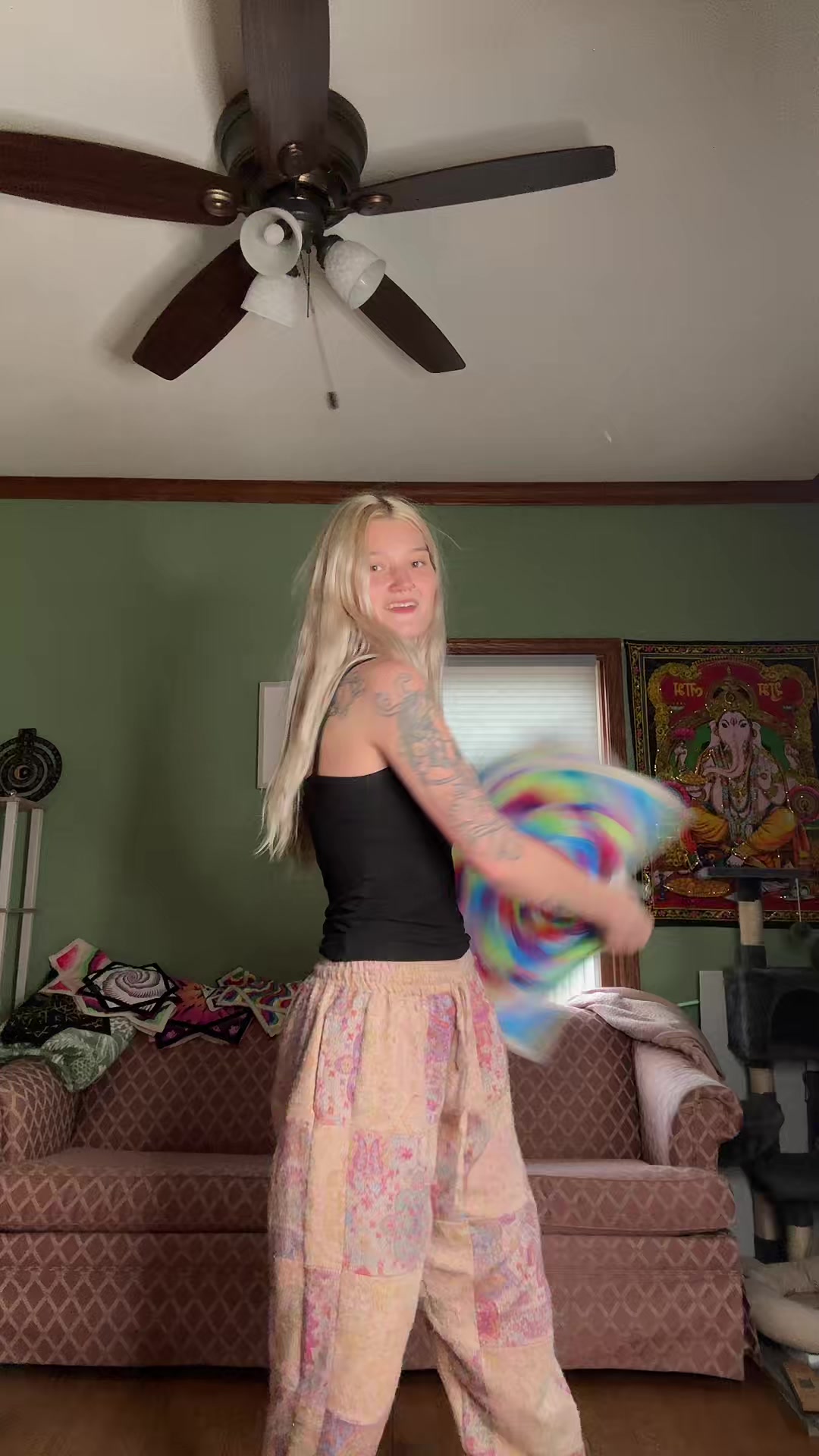 @kosmickay_